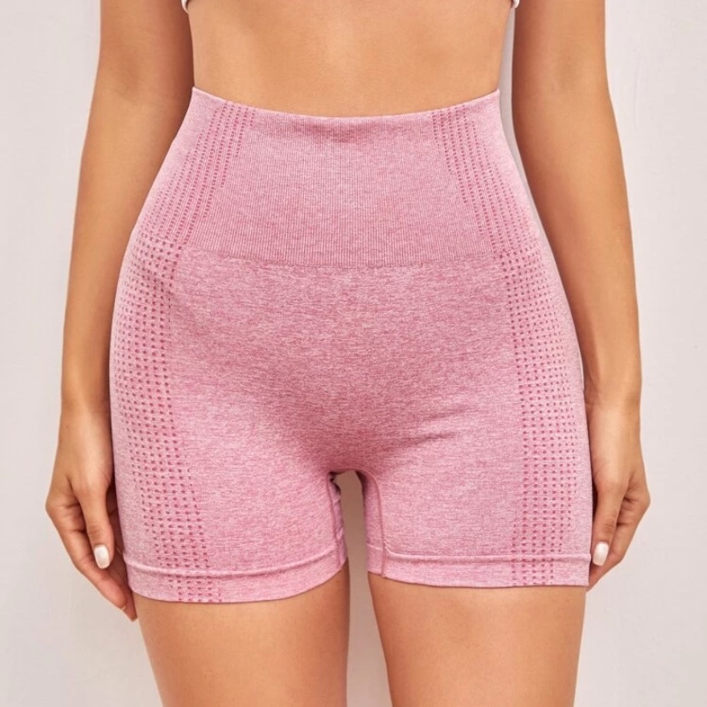 ‼️SOLD‼️ Pink gym biker shorts - Picture 3 of 7